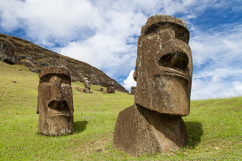 Rano Raraku moai